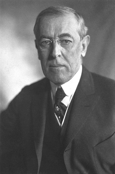 Woodrow Wilson 1919: US-Präsident während der Friedensverhandlungen nach dem Ersten Weltkrieg und Rückzug der USA aus der europäischen Politik